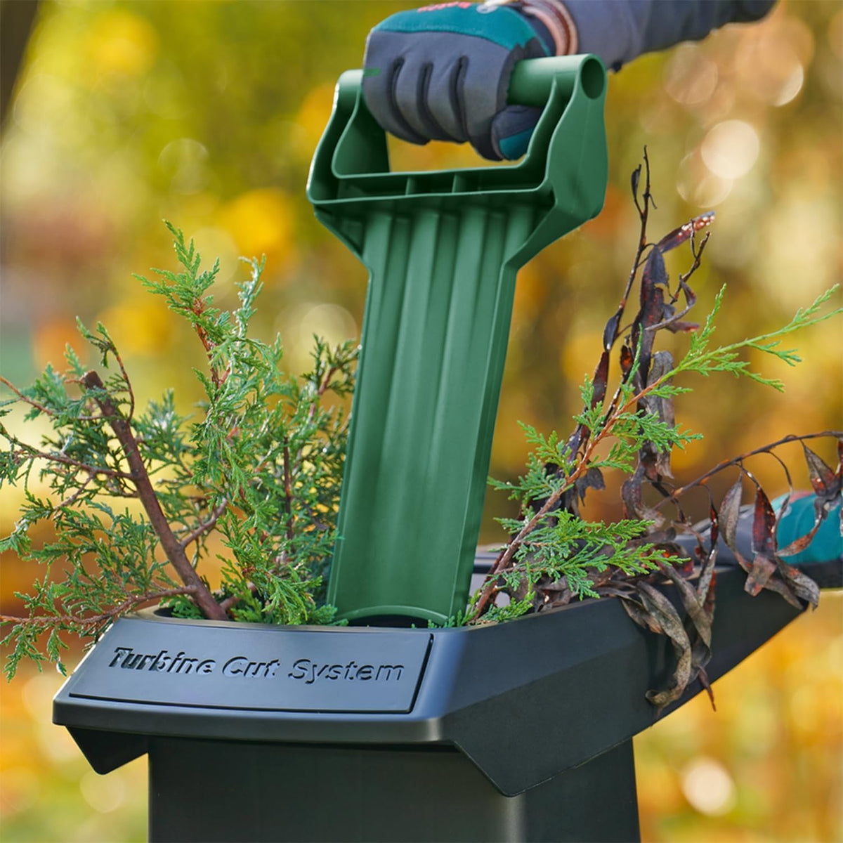 Bosch Turbinenhäcksler AXT 25 TC (2.500 W; geeignet für Holz und harte Gartenabfälle; integrierte Fangbox 53 l; in Karton)